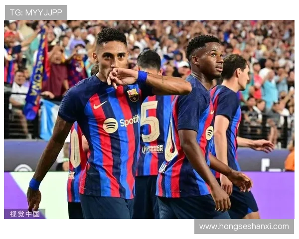 巴萨主席缺席莱万进球停滞会议引发外界关注