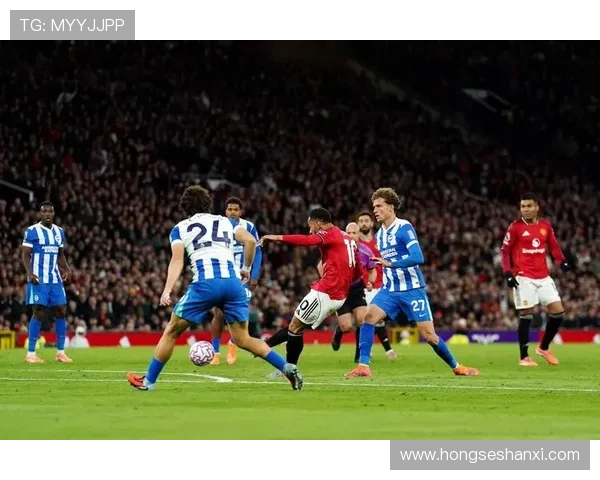 曼联今日训练亮点库尼亚笑容满面伤势恢复良好